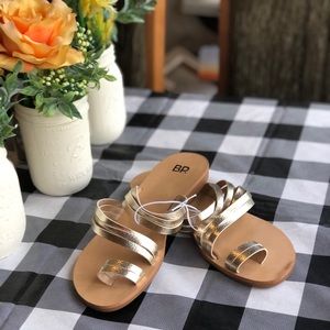 -Adorable Sandals-